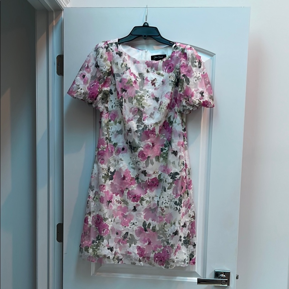 Jessica Howard Pink and White Puff Sleeve Sheath Dress